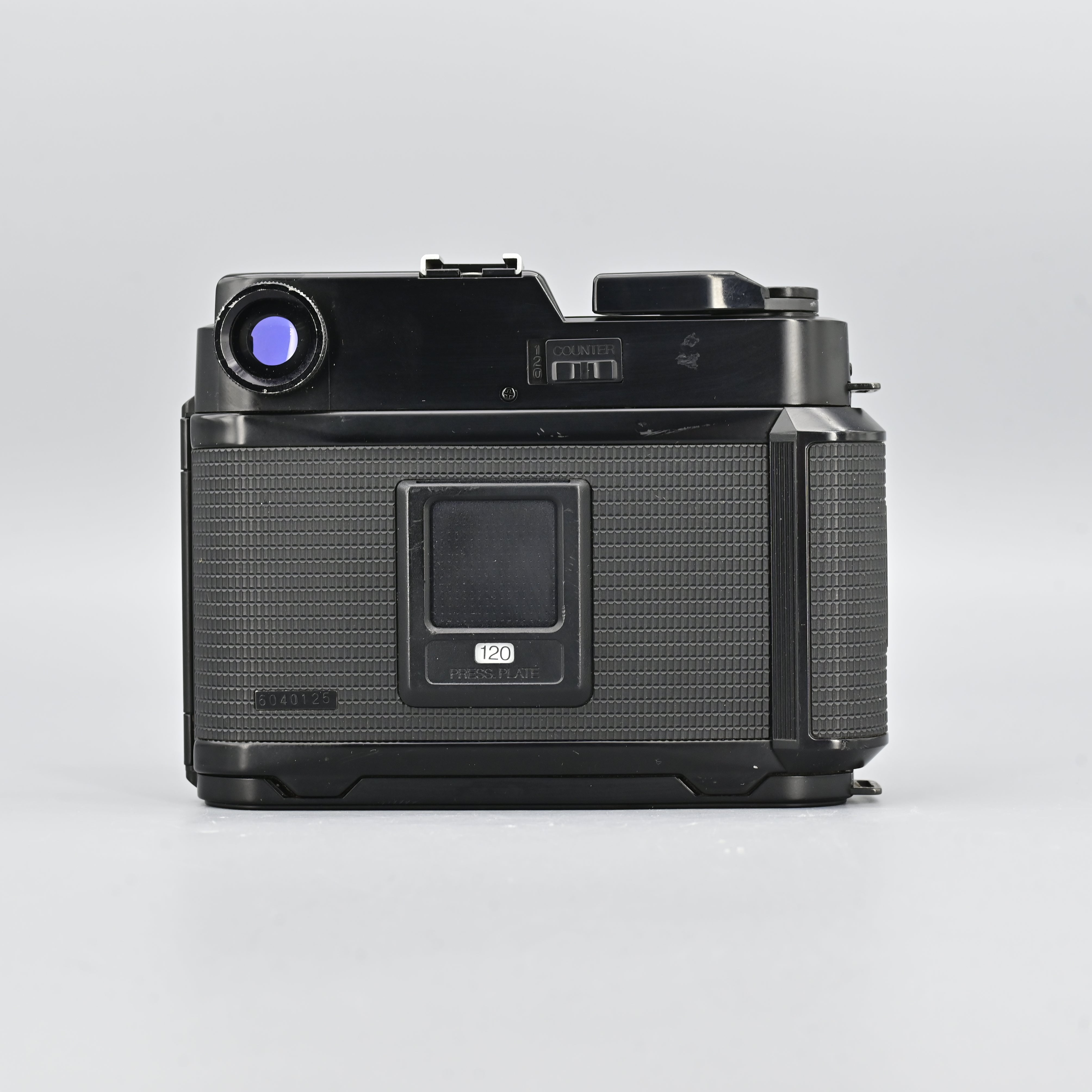 Fujifilm GS645W Professional. – SHOWA