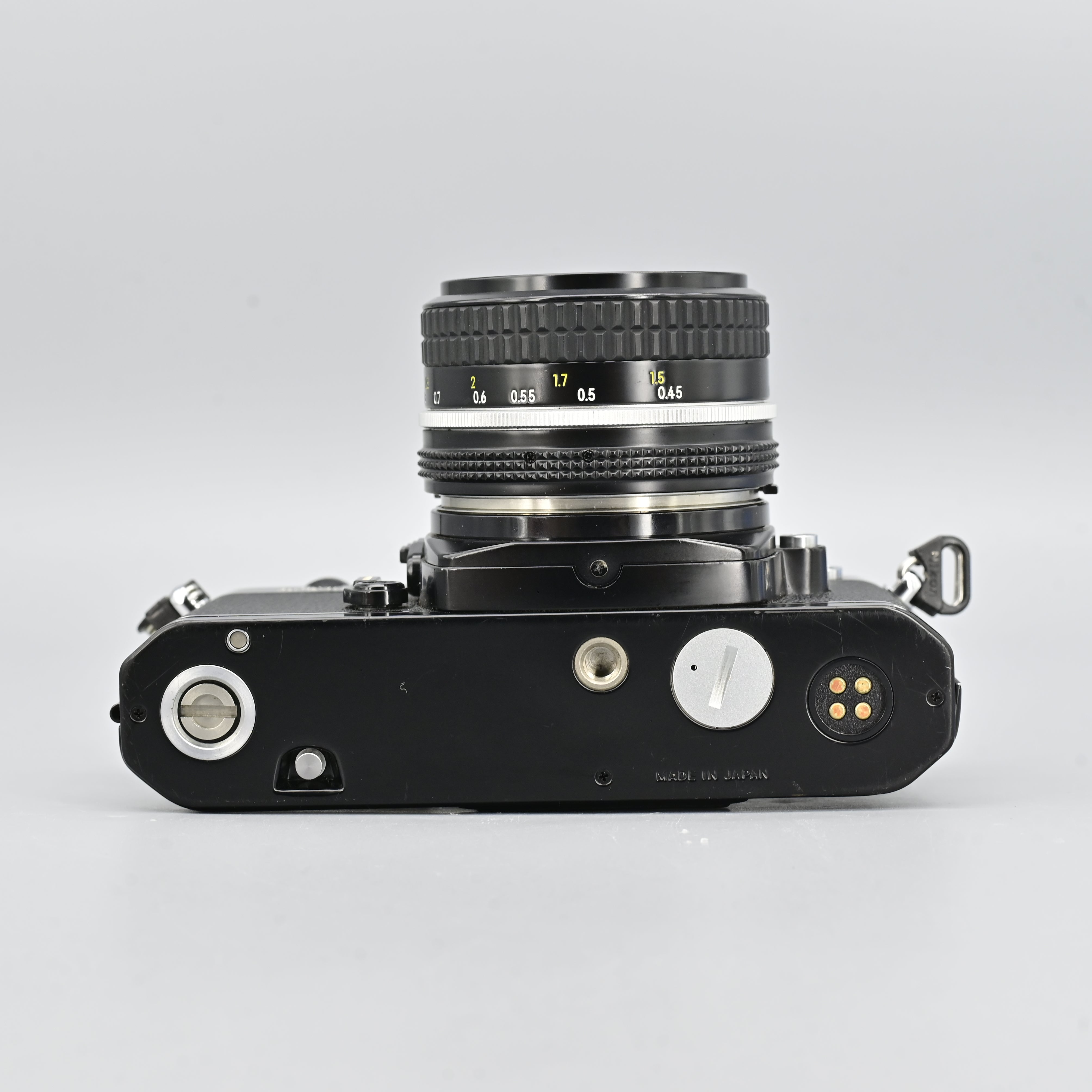 【美品】Nikon FM2 + Ai Nikkor 50mm F1.8S レンズ 美品】Nikon FM2 + Ai Nikkor 50mm F1.8S レンズ