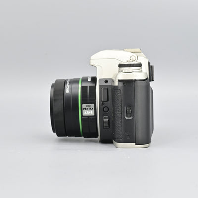 Pentax MZ-3 + SMC 35mm F2.4 AL Lens