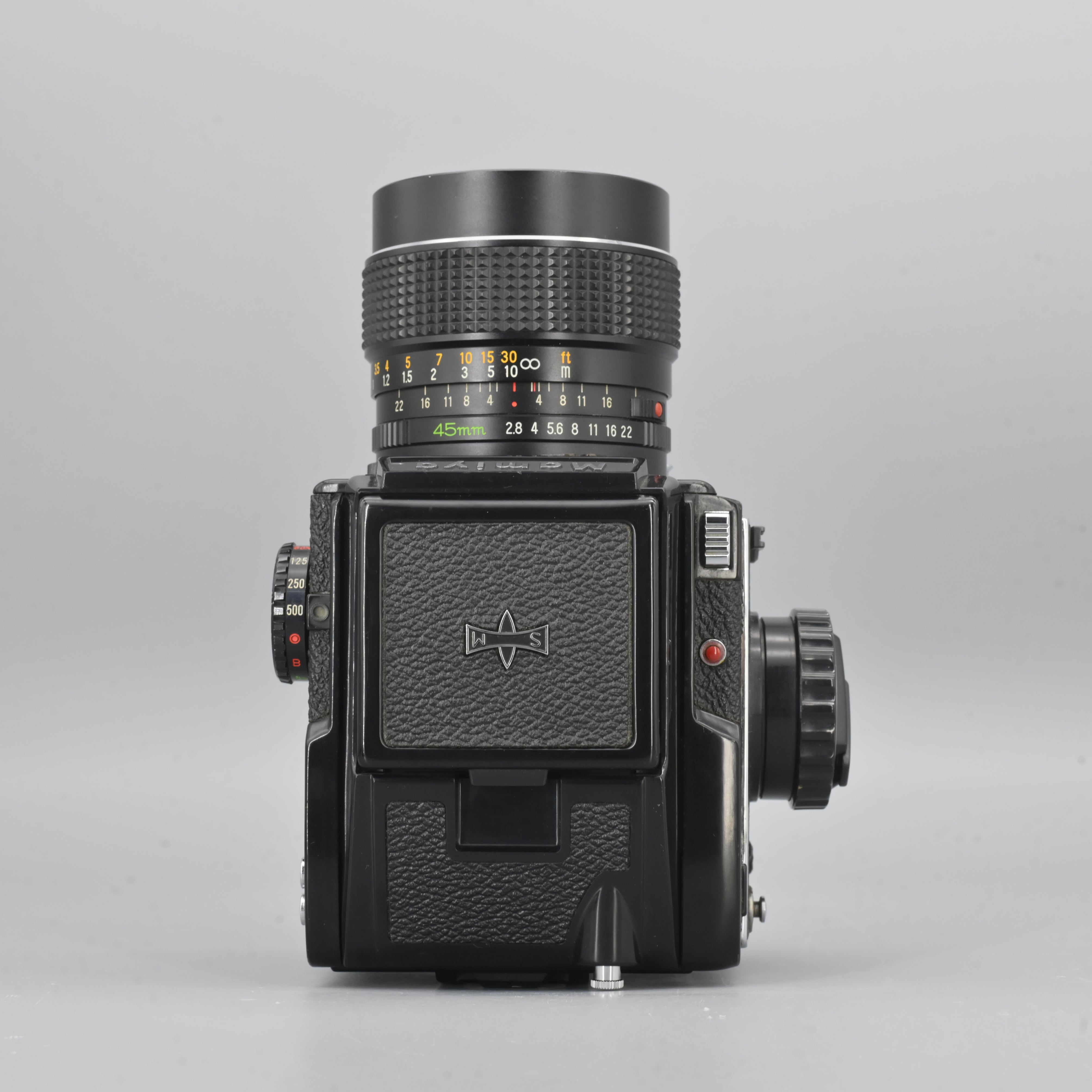 Mamiya M645 + Sekor C 45mm F2.8 Lens – SHOWA