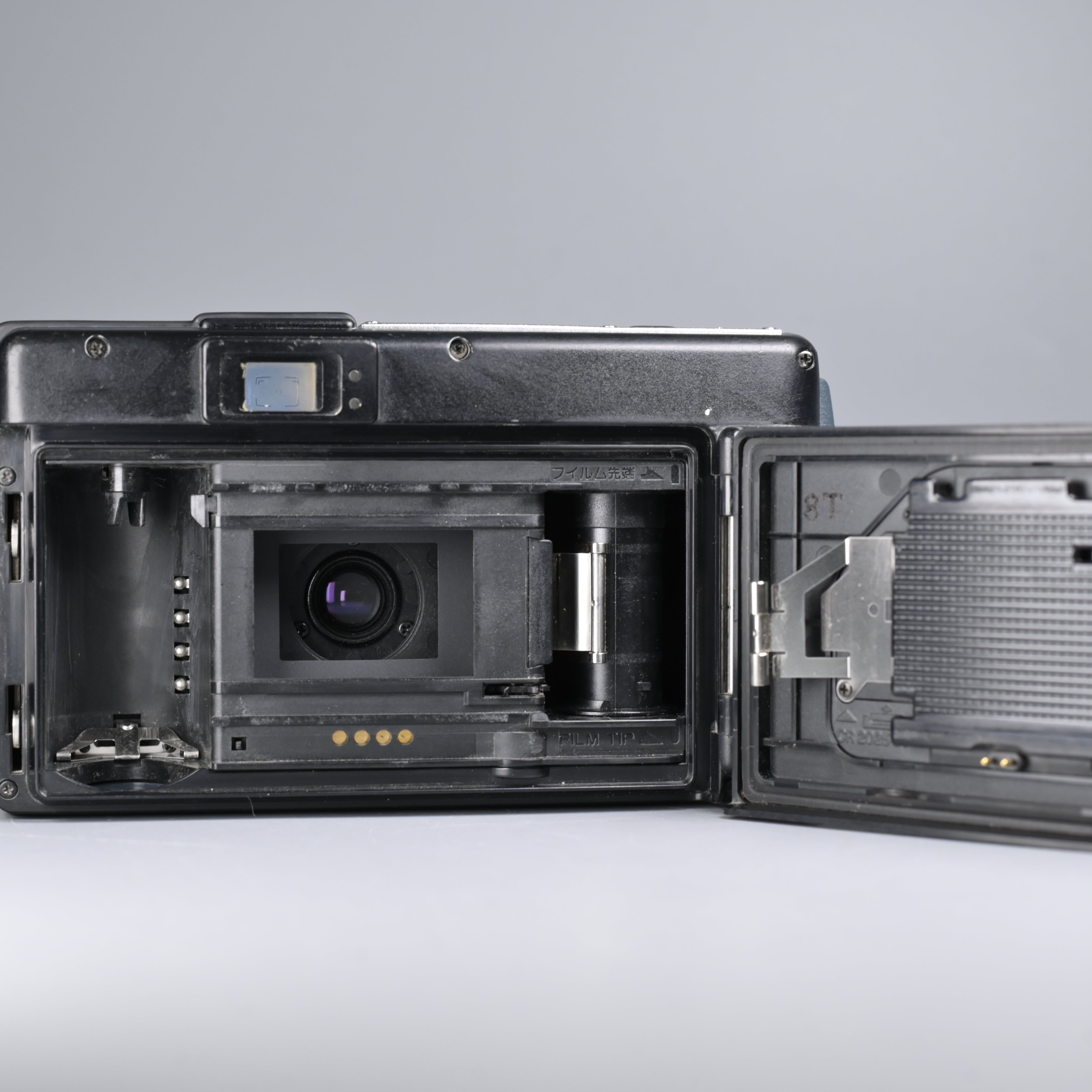 Konica 28WB 現場監督– SHOWA