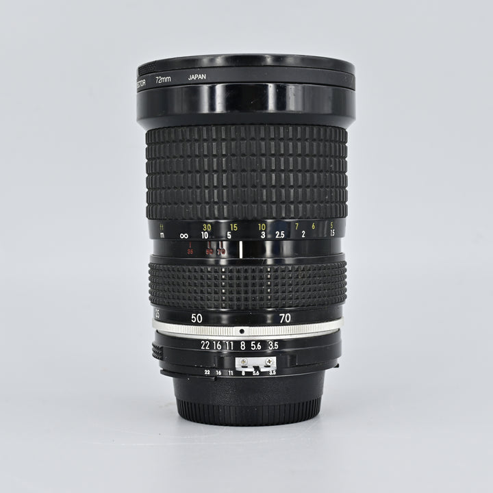 Nikon Zoom-Nikkor 35-70mm F3.5 Lens