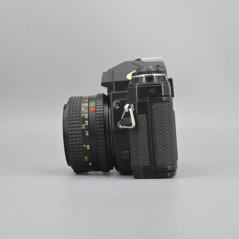 Minolta X570 Black + MD 50mm F1.7 Lens (Box Set)