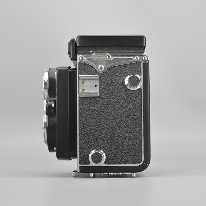 Yashica D