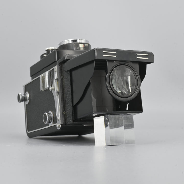 Yashica D