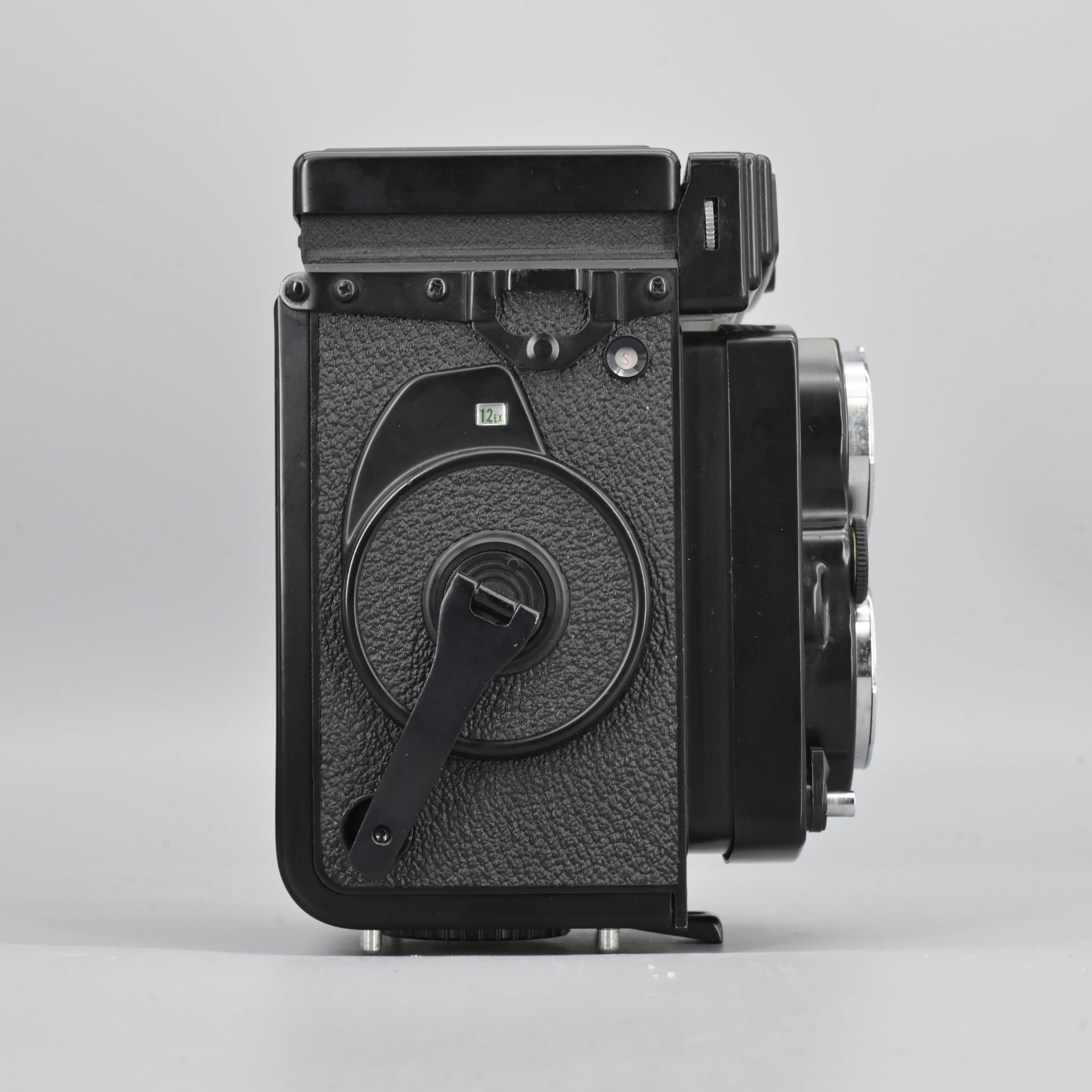 Yashica Mat 124G with Case. – SHOWA Yashica Mat 124G with Case. – SHOWA
