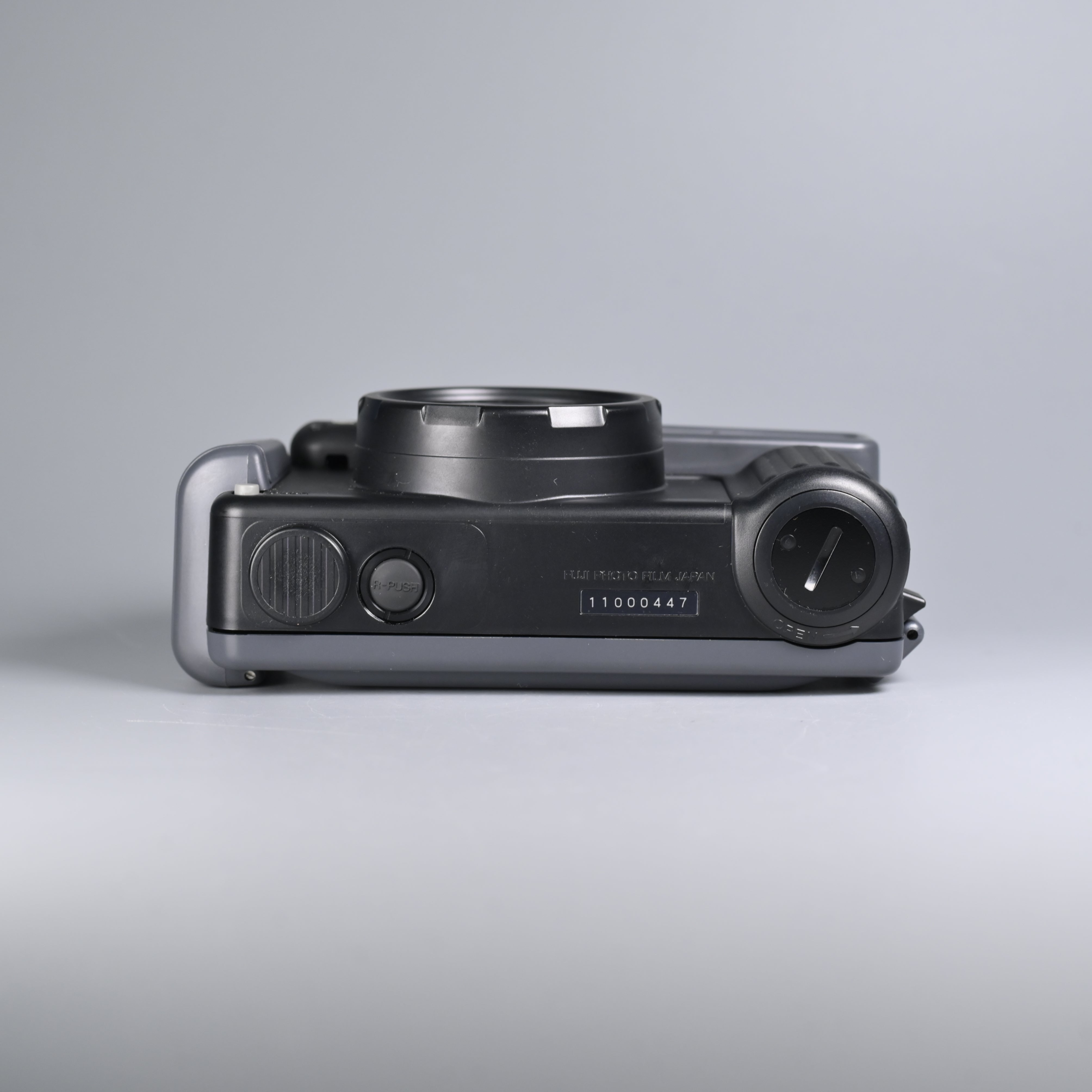 Fuji K-28 工事相機(Brand New with Box) – SHOWA