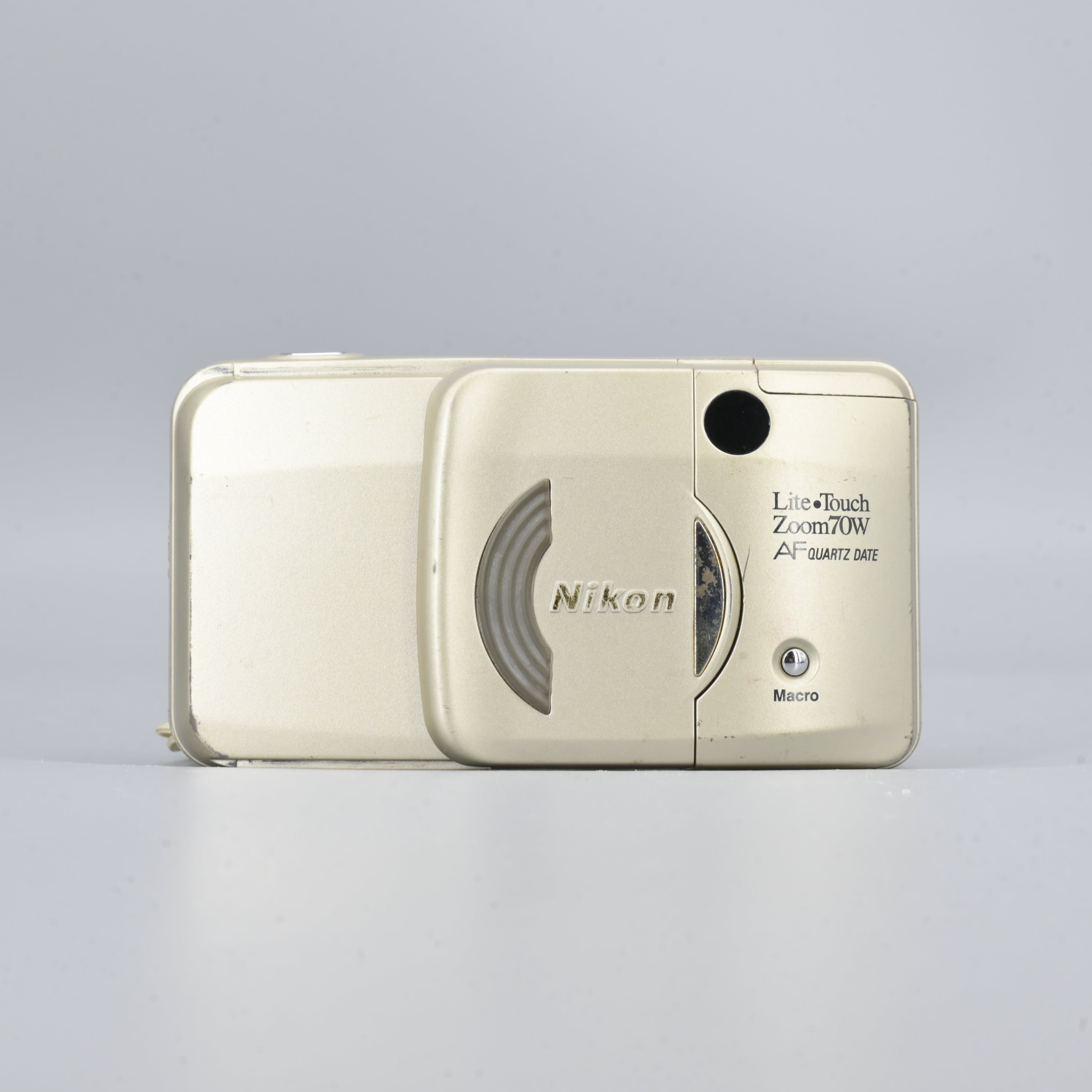 Nikon Lite-Touch Zoom 70W [READ] – SHOWA
