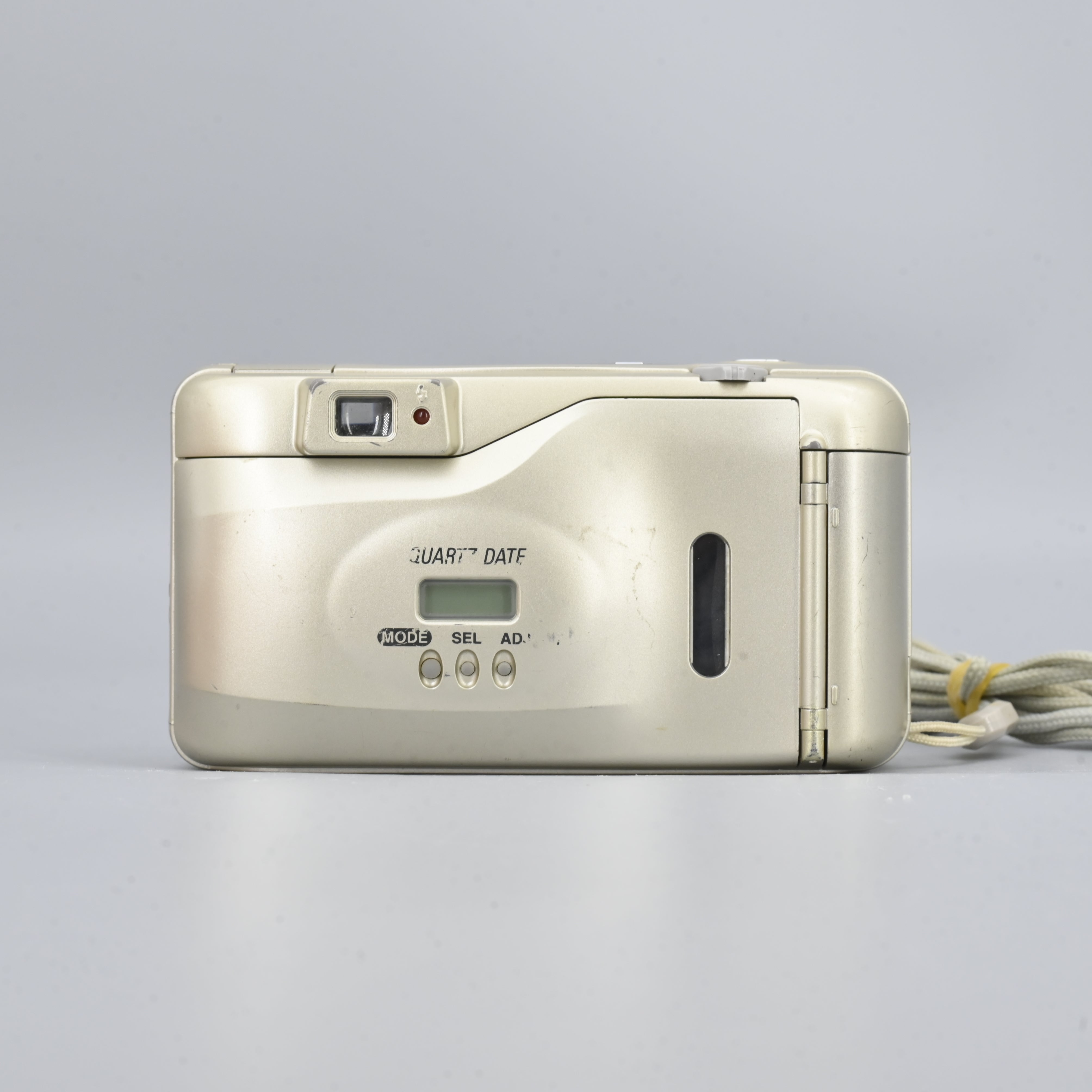 Nikon Lite-Touch Zoom 70W [READ] – SHOWA