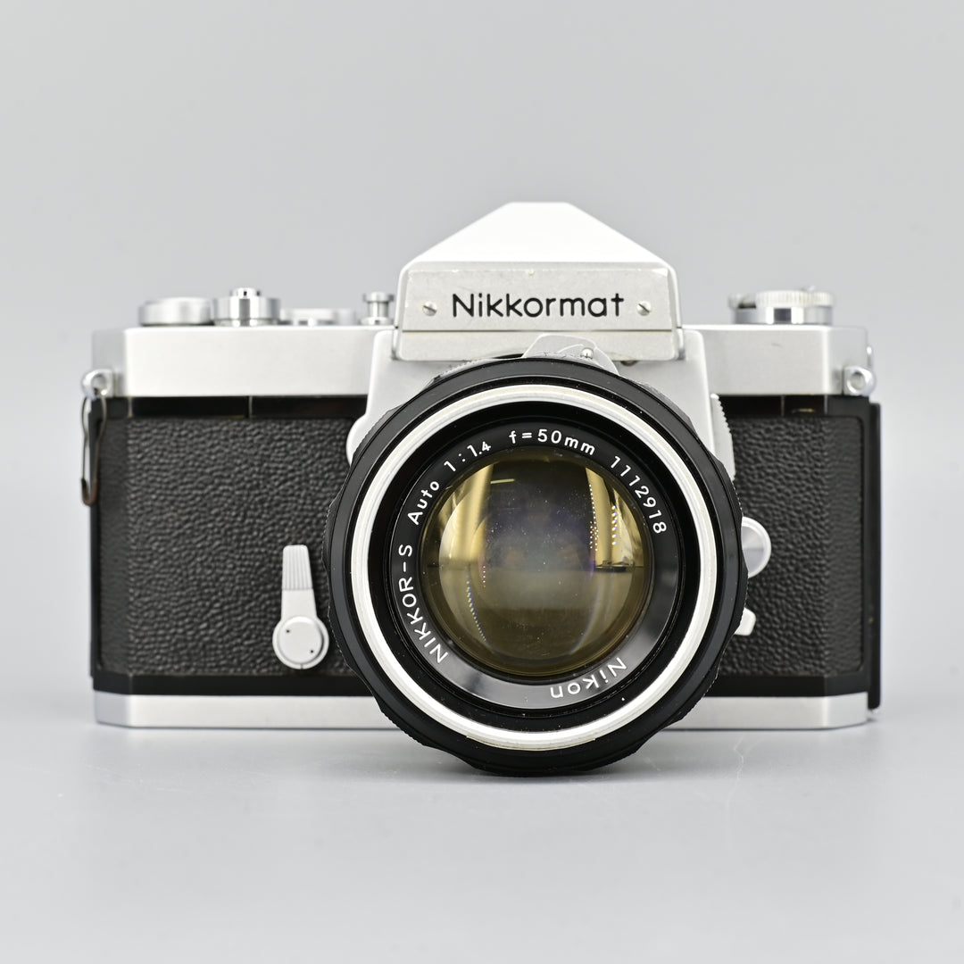 Nikkormat FTn + Nikkor-S Auto 50mm F1.4 Lens [READ]