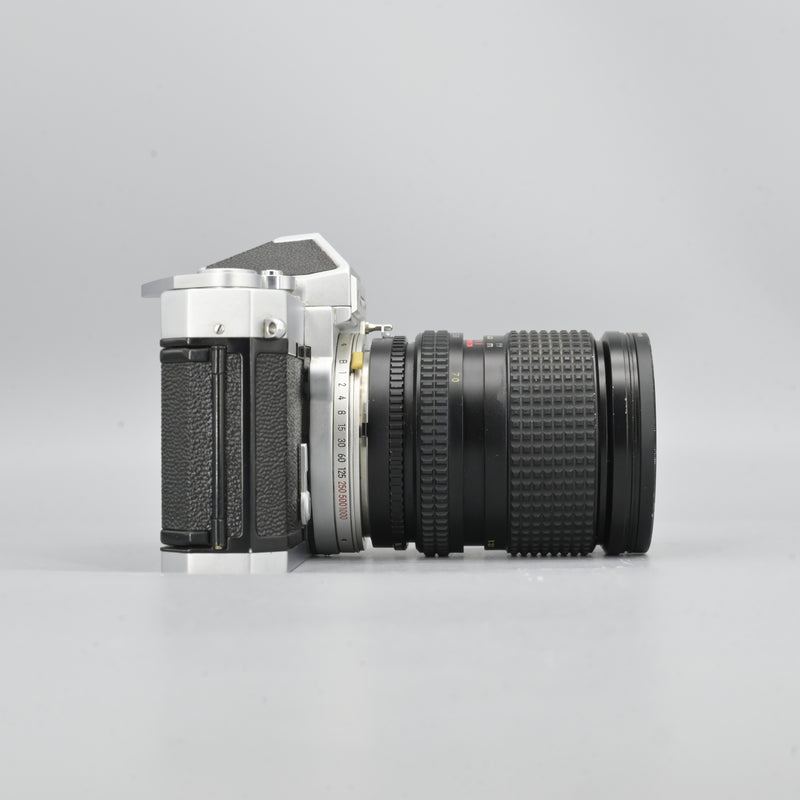 Nikkormat FT + Tokina 28-70mm F4 Zoom Lens [READ]