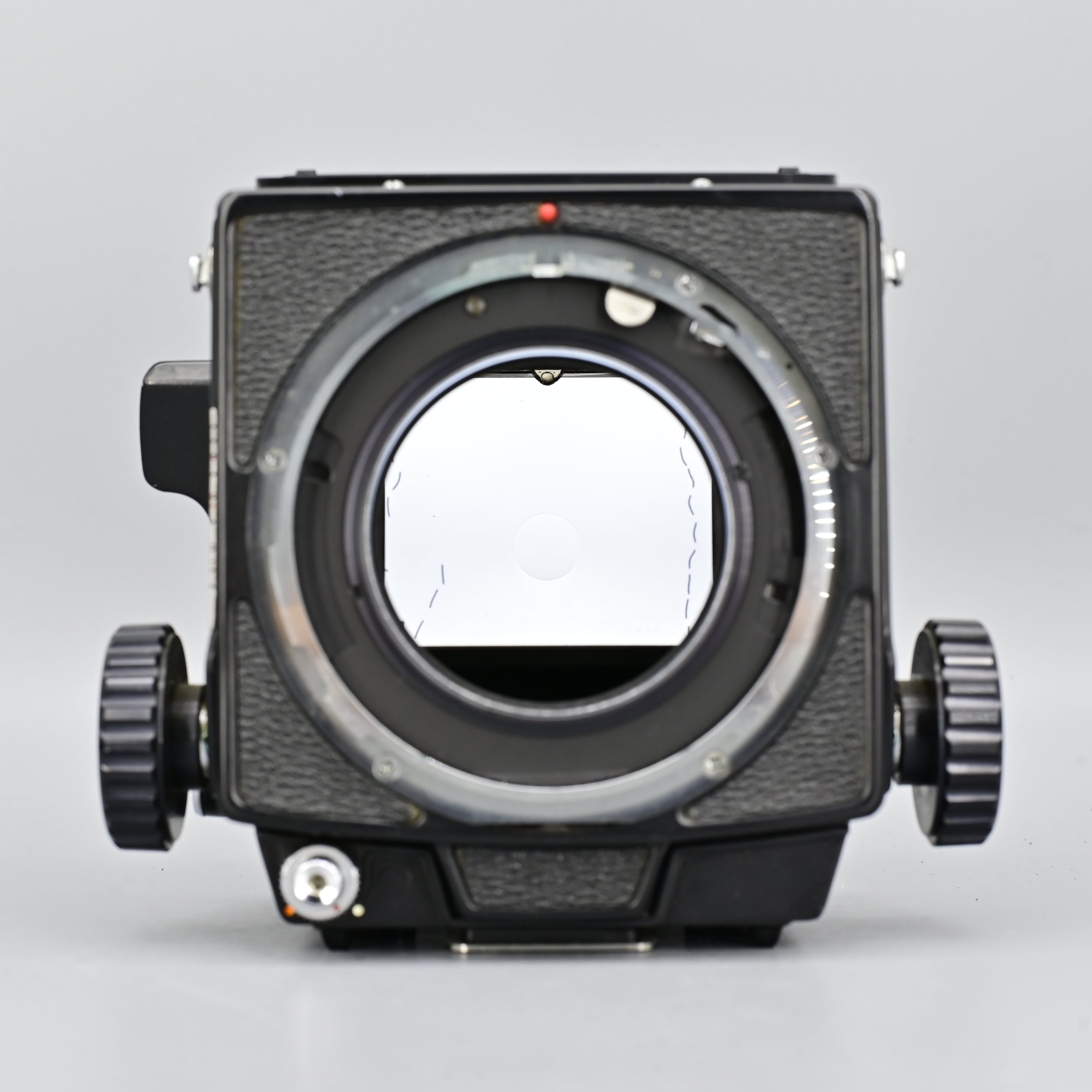 Mamiya RB67 Pro + Sekor C 127mm F3.8 Lens. – SHOWA Mamiya RB67 Pro + Sekor C 127mm F3.8 Lens. – SHOWA