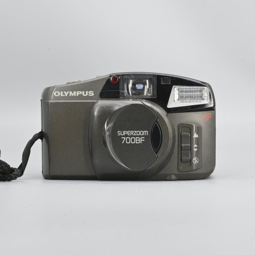 Olympus Superzoom 700BF [READ]