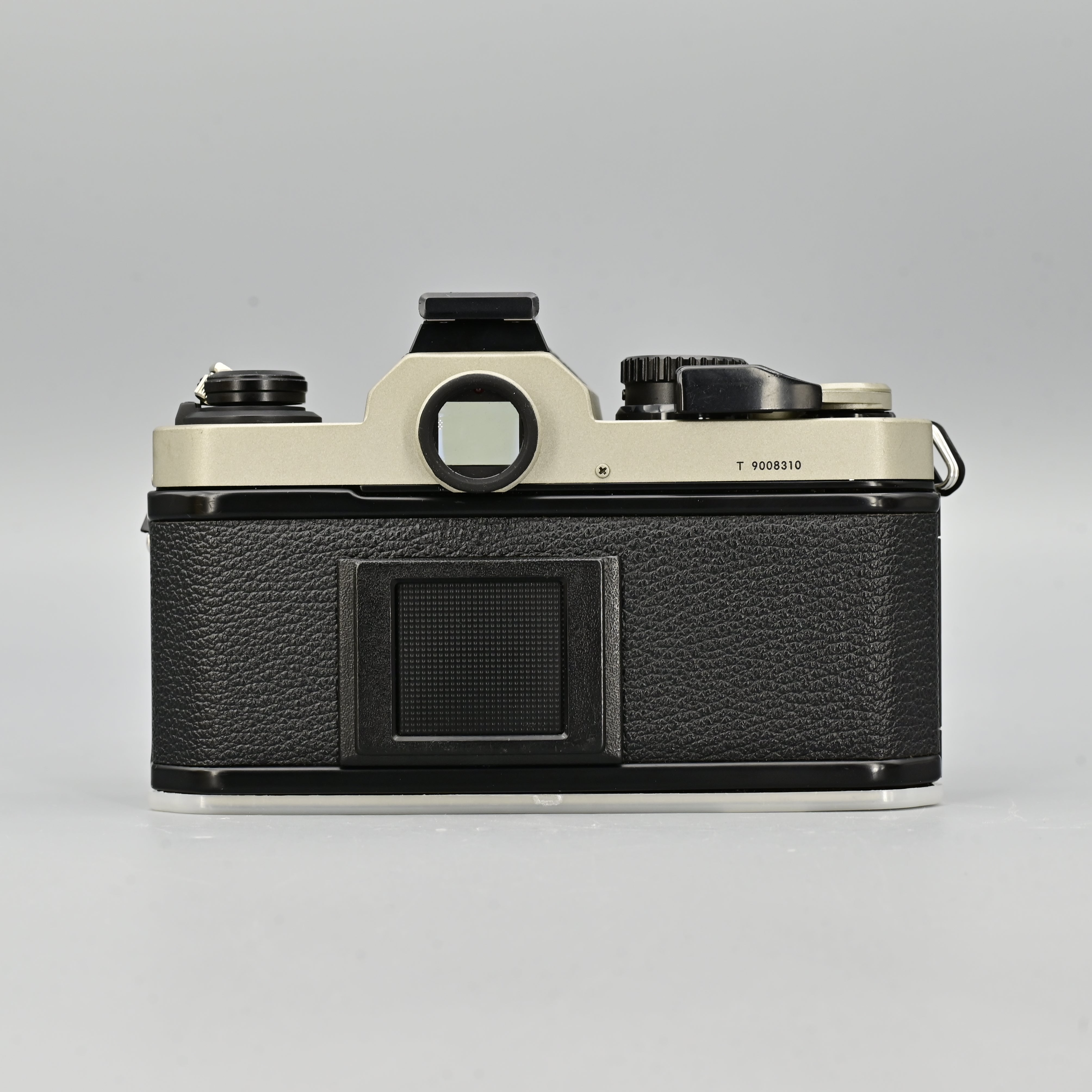 Nikon FM2/T + MD12 Motor +Ais 50mm F1.8 Set. – SHOWA