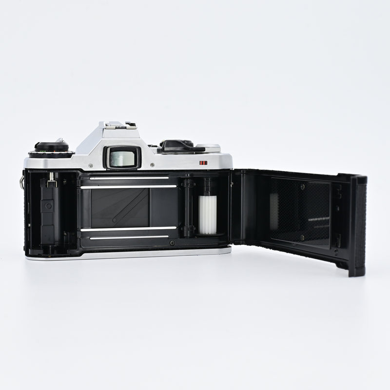 Pentax ME Super + SMC Pentax-M 50mm F2 Lens